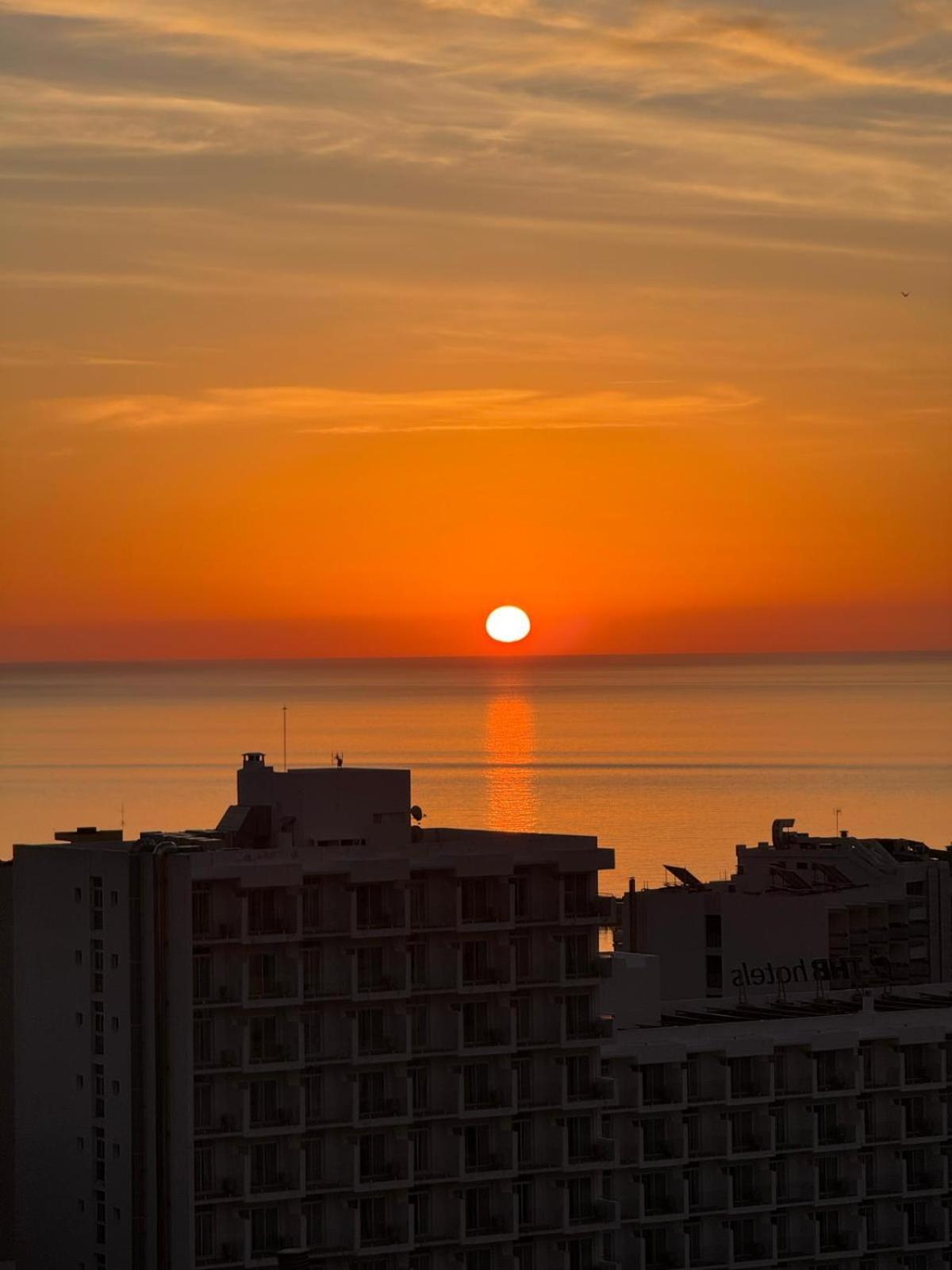 Apart With Swimming Pool Open All Year Benalmádena Dış mekan fotoğraf